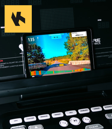 Professionele loopband - 22 km/u - CARE - ENDURANCE - Gerenoveerd